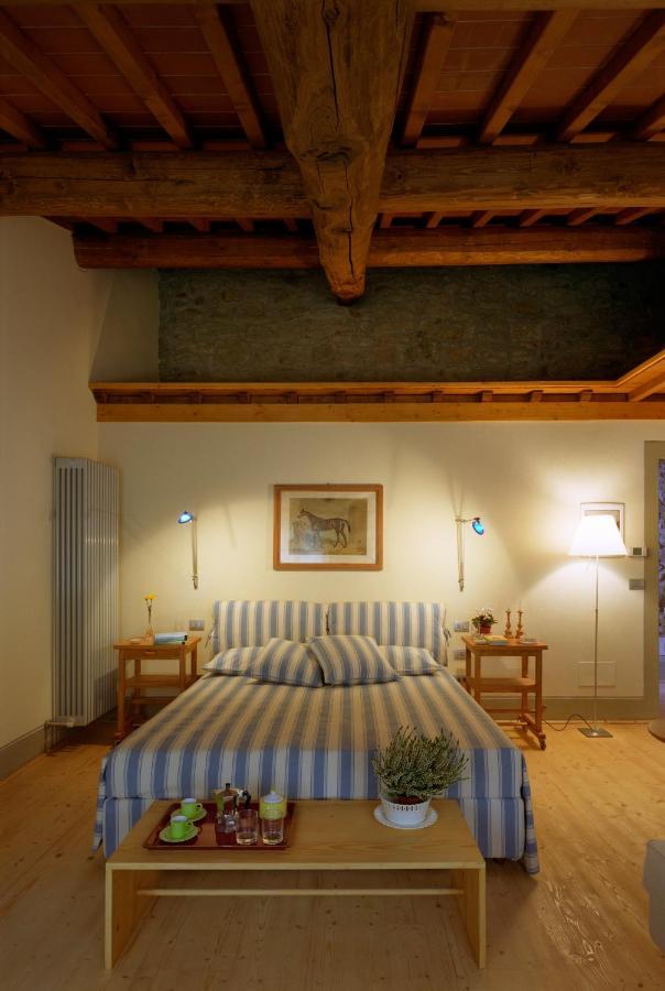 Fattoria Casamora - Suites Pian Di Sco ภายนอก รูปภาพ