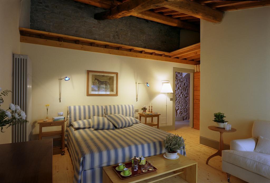 Fattoria Casamora - Suites Pian Di Sco ห้อง รูปภาพ